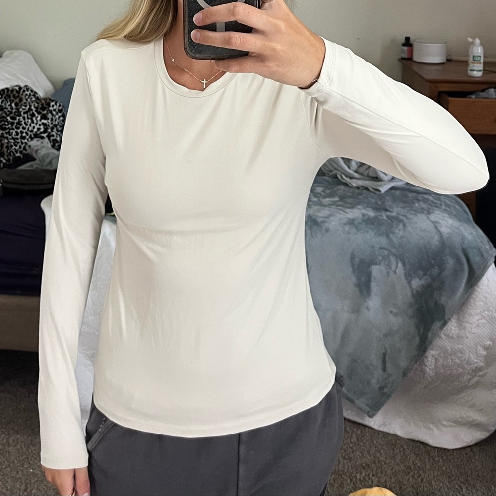 H&M Cream Long Sleeve Top